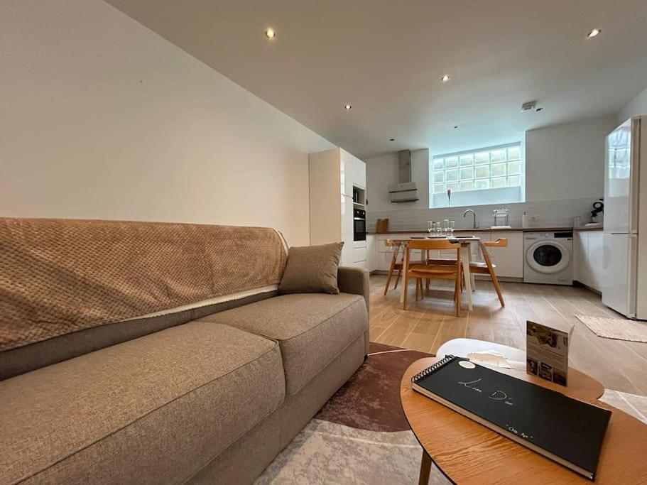 Apartament Chez Aya Épernay Zewnętrze zdjęcie