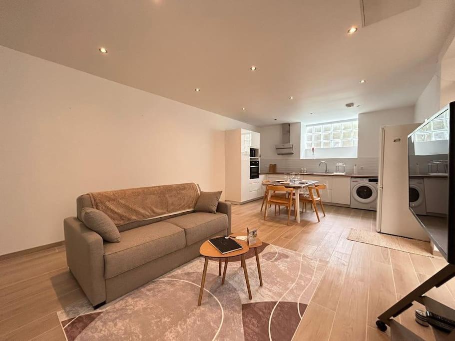 Apartament Chez Aya Épernay Zewnętrze zdjęcie